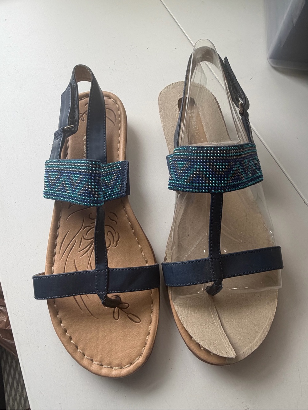 New- Size 9 Naturalizer sandals